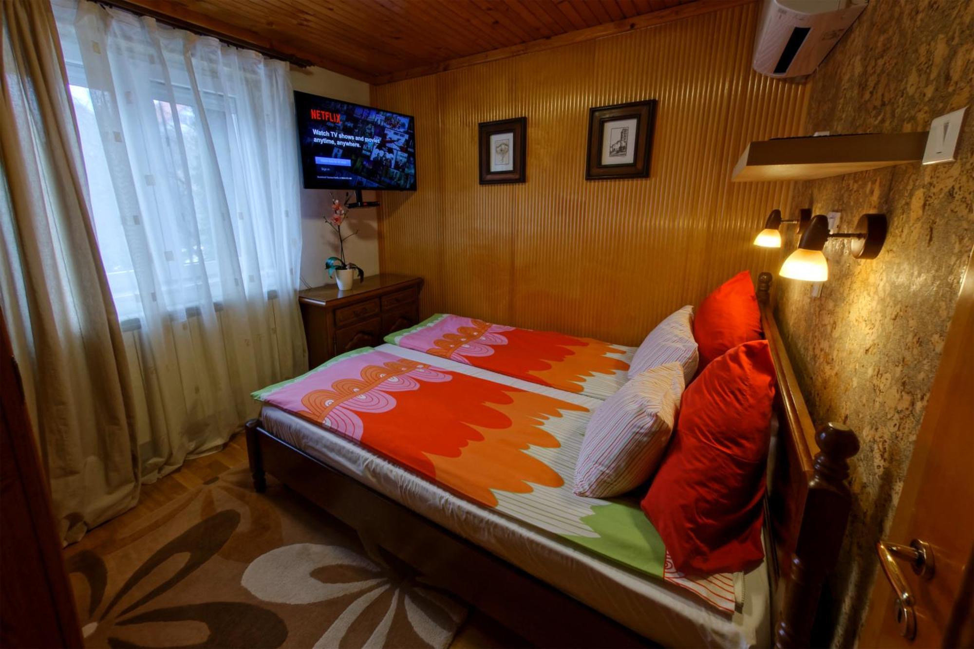 Boutique Hotel Forest Retreat (Adults Only) Buşteni Buitenkant foto